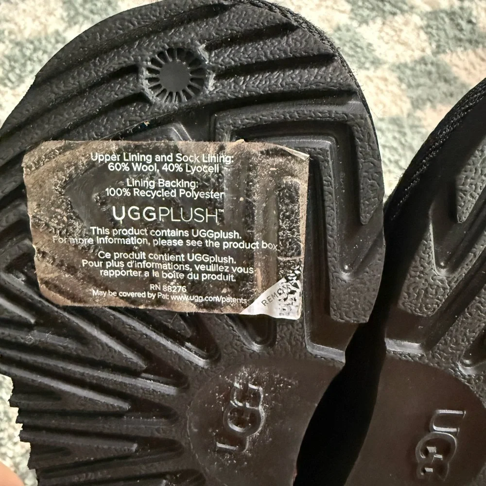 UGG Toddler Unisex Tasman Slippers Wool Blend Trendy Black Size 6